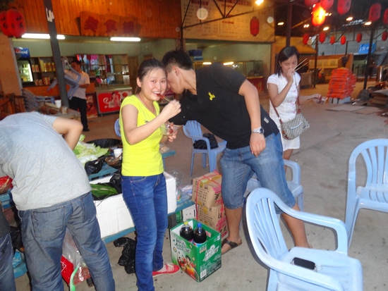 2012年9月7號的集體到山水田園看表演和燒烤活動(dòng)